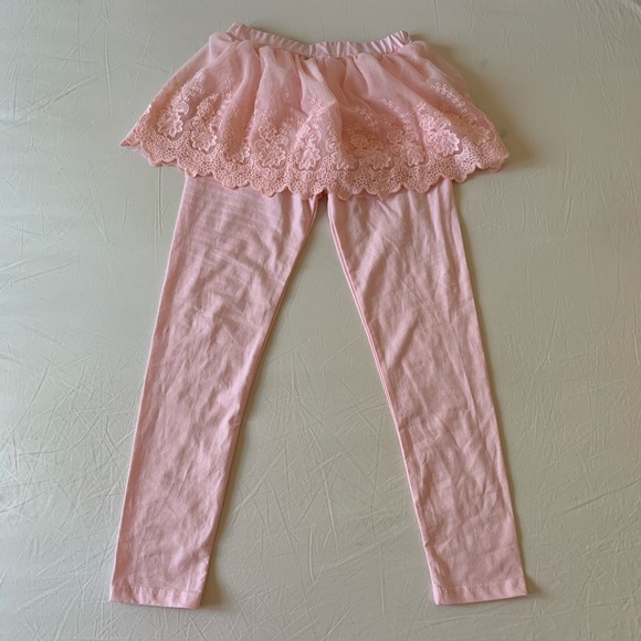 💗3/$18💗(NWOT)Lace Skirt w/ Pants - Picture 1 of 4